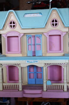 Fisher Price Doll House