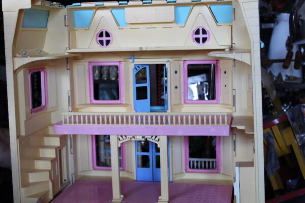 Fisher Price Doll House - Image 2