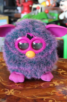 Furby PA-282