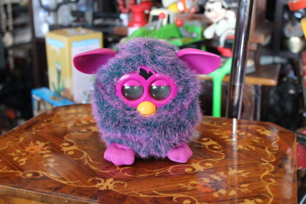 Furby PA-282
