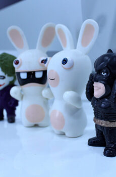 Figurines